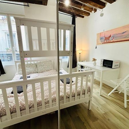 Dream Dwell Paris - Cozy Family Studio Near Quartier Marais Iiie Paris Bagian luar foto
